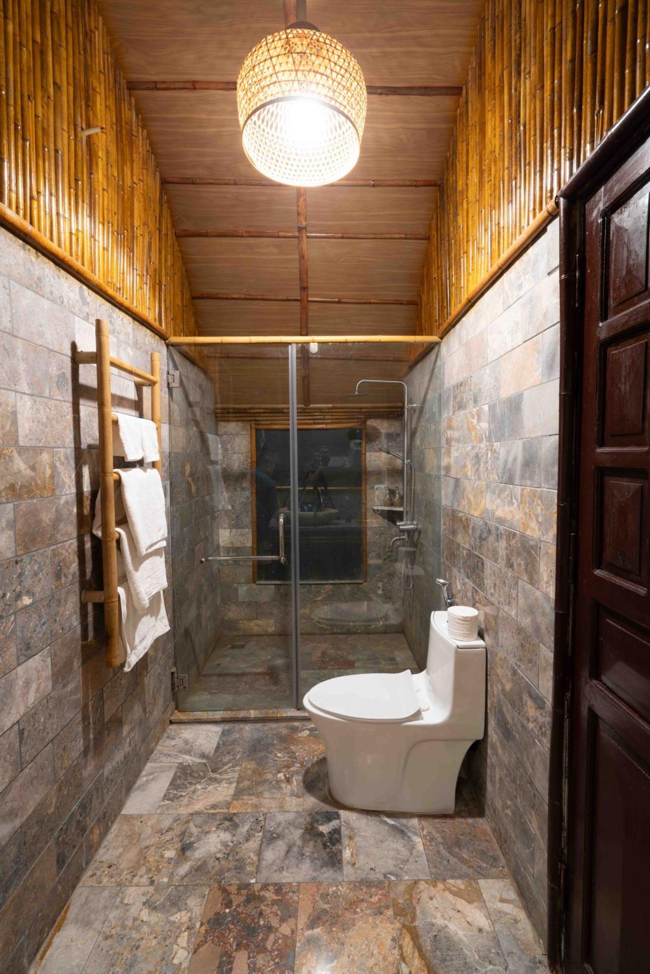 The Goat Boutique Resort นิญบิ่ญ ภายนอก รูปภาพ